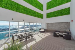 400 Alton Rd PH-B, Miami Beach, FL 33139, Sold 02/05/21