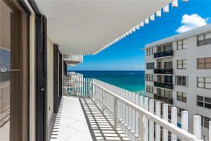 6061 Collins Ave #17d, Miami Beach, FL 33141, Sold 02/25/21