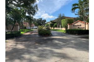 11800 SW 80th St, Miami, FL 33183, Sold 01/06/21