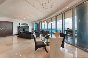 5959 Collins Ave, Miami, FL 33140, Sold 05/14/21
