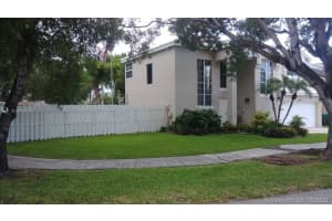 15447 SW 99th Ln, Miami, FL 33196, Sold 11/30/20