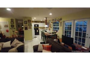 15447 SW 99th Ln, Miami, FL 33196, Sold 11/30/20