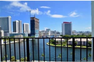 200 Leslie Dr, Hallandale Beach, FL 33009, Sold 12/30/20