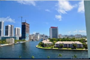 200 Leslie Dr, Hallandale Beach, FL 33009, Sold 12/30/20