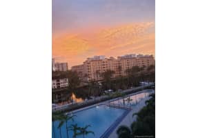 2950 NE 188th St, Miami, FL 33180, Sold 05/19/21