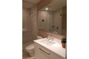 2950 NE 188th St, Miami, FL 33180, Sold 05/19/21
