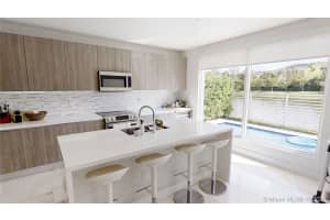 6755 NW 103rd Ave, Doral, FL 33178, Sold 01/15/21