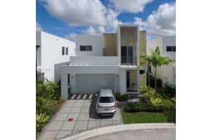 6755 NW 103rd Ave, Doral, FL 33178, Sold 01/15/21