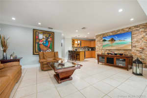 11750 SW 103rd Ln, Miami, FL 33186, Sold 12/17/20