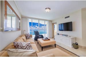 17875 Collins Ave, Sunny Isles Beach, FL 33160, Sold 02/25/21