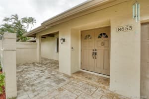 8655 SW 57th Ct, Cooper City, FL 33328, Sold 12/07/20