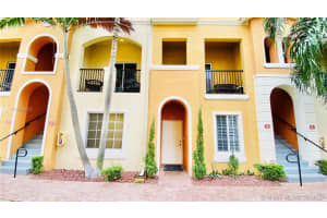 121 NW 2nd Ave, Hallandale Beach, FL 33009, Sold 12/22/20