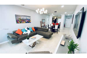 121 NW 2nd Ave, Hallandale Beach, FL 33009, Sold 12/22/20