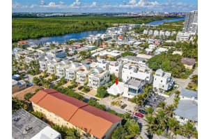 309 Oak St, Hollywood, FL 33019, - MLS#A10944641