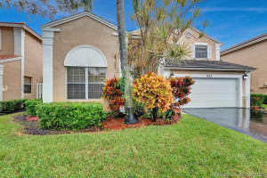 893 NW 97th Ave, Plantation, FL 33324, Sold 01/15/21