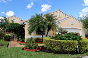 16349 SW 76th St, Miami, FL 33193, Sold 12/11/20