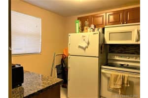19701 SW 114th Ave, Miami, FL 33157, Sold 03/23/21