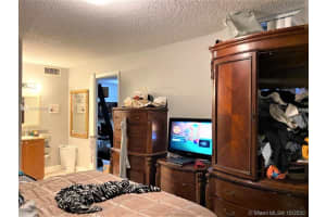 19701 SW 114th Ave, Miami, FL 33157, Sold 03/23/21