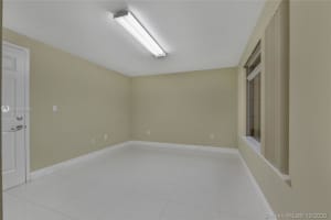 18407 NE 27th Ct, Aventura, FL 33160, Sold 12/21/20