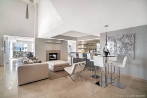 615 Bayshore Dr, Fort Lauderdale, FL 33304, Sold 04/23/21