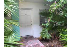 911 Meridian Ave, Miami Beach, FL 33139, Sold 03/22/21