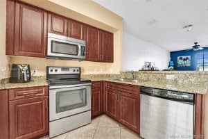 131 NW 2nd Ave, Hallandale Beach, FL 33009, Sold 03/24/21