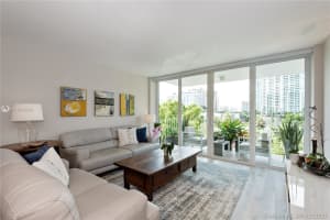 800 SE 4th St, Fort Lauderdale, FL 33301, Sold 03/16/21