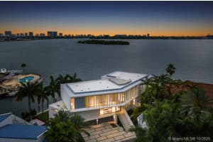 2095 NE 121st Rd, North Miami, FL 33181, Sold 12/09/20