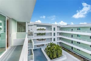 7800 Collins Ave, Miami Beach, FL 33141, Sold 05/07/21