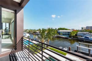 2040 NE 121st Rd, North Miami, FL 33181, Sold 06/11/21