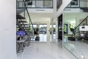 2040 NE 121st Rd, North Miami, FL 33181, Sold 06/11/21