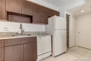 6900 N Kendall Dr APT A109, Pinecrest, FL 33156, Sold 01/30/21