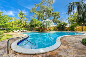 6900 N Kendall Dr APT A109, Pinecrest, FL 33156, Sold 01/30/21