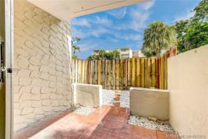 6900 N Kendall Dr APT A109, Pinecrest, FL 33156, Sold 01/30/21