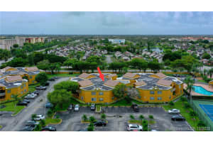 9705 Fontainebleau Blvd B203, Miami, FL 33172, Sold 02/01/21