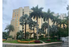 3330 NE 190th St, Aventura, FL 33180, Sold 01/08/21