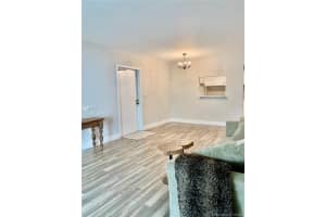 7927 SW 104th St Apt E207, Miami, FL 33156, Sold 12/01/20