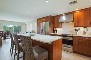 311 E Ocean Ave, Lantana, FL 33462, Sold 11/24/20