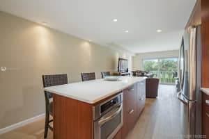 311 E Ocean Ave, Lantana, FL 33462, Sold 11/24/20