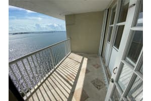 1420 Brickell Bay Dr #1602e, Miami, FL 33131, Sold 01/22/21