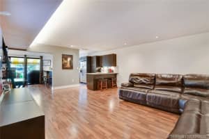 16116 Kilmarnock Dr, Miami Lakes, FL 33014, Sold 12/04/20