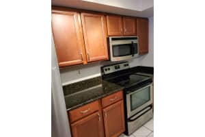 7001 NW 63rd Ct, Tamarac, FL 33321, Sold 12/15/20
