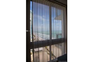 18683 Collins Ave, Sunny Isles Beach, FL 33160, Sold 08/03/21
