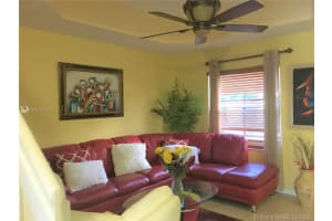 10679 SW 6th St, Pembroke Pines, FL 33025, Sold 12/17/20
