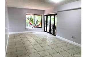 482 NW 98th Ct, Miami, FL 33172, Sold 12/30/20
