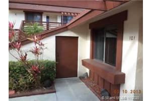 605 NW 210th St, Miami, FL 33169, Sold 02/08/21