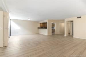 8148 SW 87th Terrace, Miami, FL 33143, Sold 12/03/20