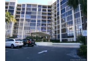 600 Parkview Dr # 1132, Hallandale Beach, FL 33009, Sold 05/08/21