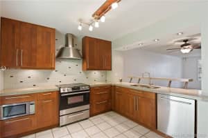7877 SW 102nd Ln, Miami, FL 33156, Sold 01/26/21
