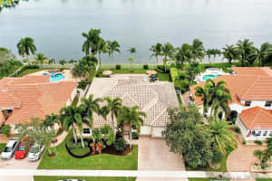 18560 SW 7th St, Pembroke Pines, FL 33029, Sold 11/25/20